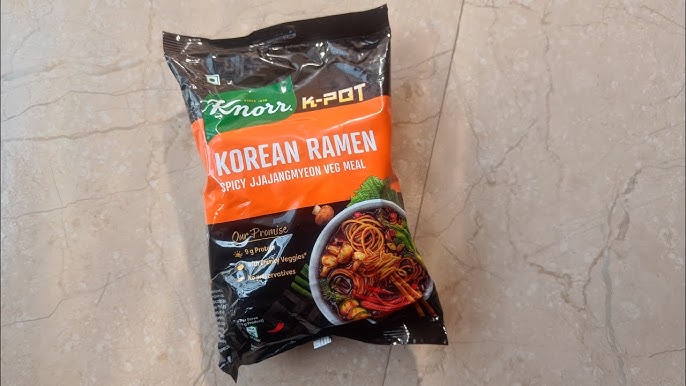 Knorr Korean Ramen Spicy Jjajangmyeon Veg Flavoured Instant Noodles